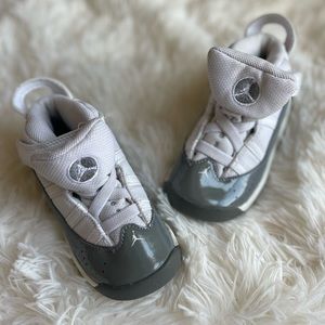 Jordan Nike, white, excellent condition